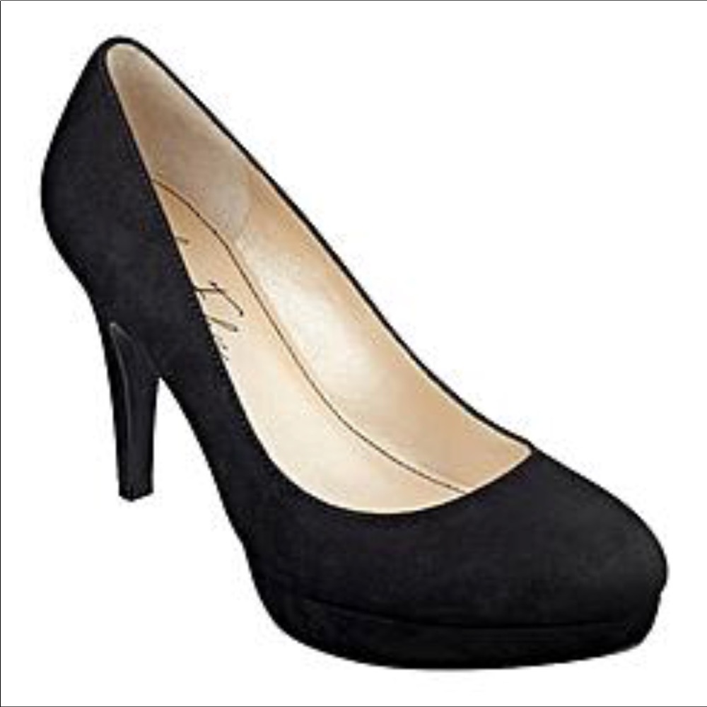 Marc Fisher Suede Platform Pump. NWOT